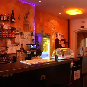 bax-pax-hostel-berlin.find-berlin-hotels.com/